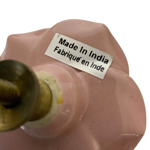 Set Of 4 Vintage Style Blush Pink Ceramic Rose Drawer Knobs With Brass Hardware - Picture 7 of 7